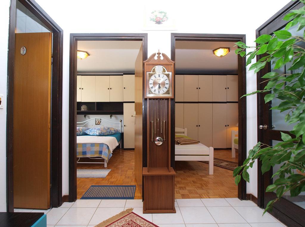 House Silvana 1461 普拉 外观 照片